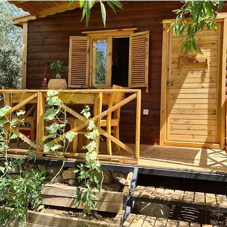Derin Tas-bungalow